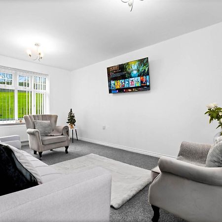 Harmony House 3 Bedroom New Build For Families, Contractors, Black Country Museum Sleeps 6 Tipton Exterior photo