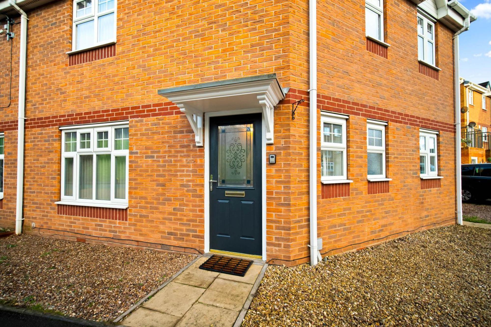 Harmony House 3 Bedroom New Build For Families, Contractors, Black Country Museum Sleeps 6 Tipton Exterior photo